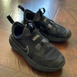 Nike youth 1 shoes